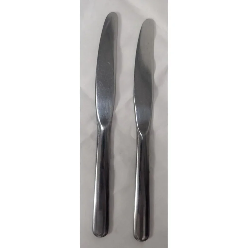 2 Vintage ROYAL L.S. Stainless Flatware Knives Rounded Tip 8.5
